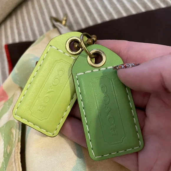 COACH purse - Picture 3 of 5